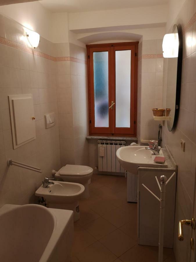 Ca' Dei Nogi - Appartamento A Riomaggiore Extérieur photo