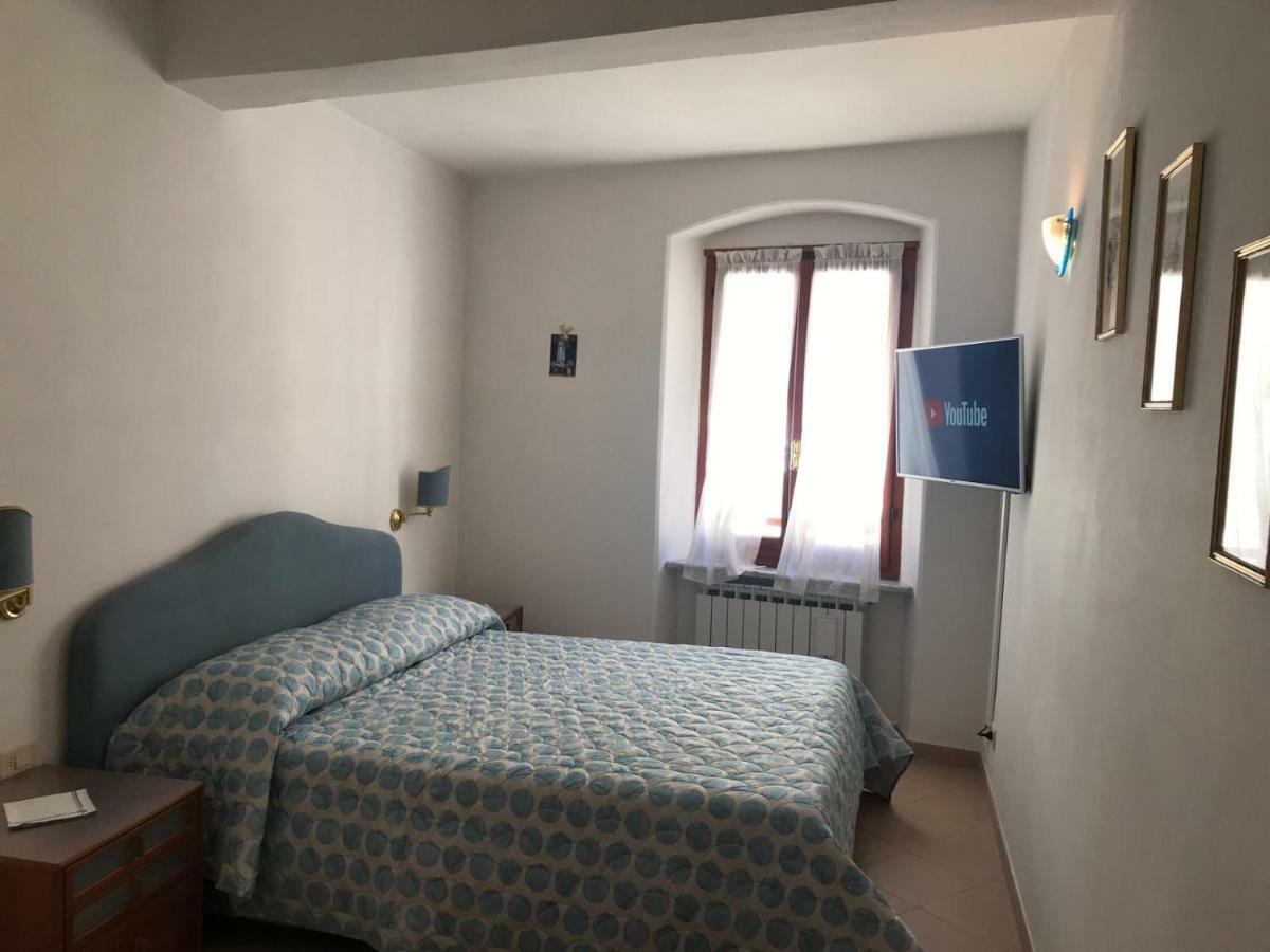 Ca' Dei Nogi - Appartamento A Riomaggiore Extérieur photo